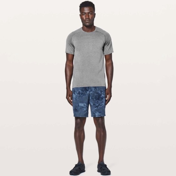 Lululemon Metal Vent Tech Short Sleeve - Picture 2 of 11